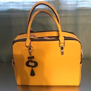 Reserved 🛑yellow purse